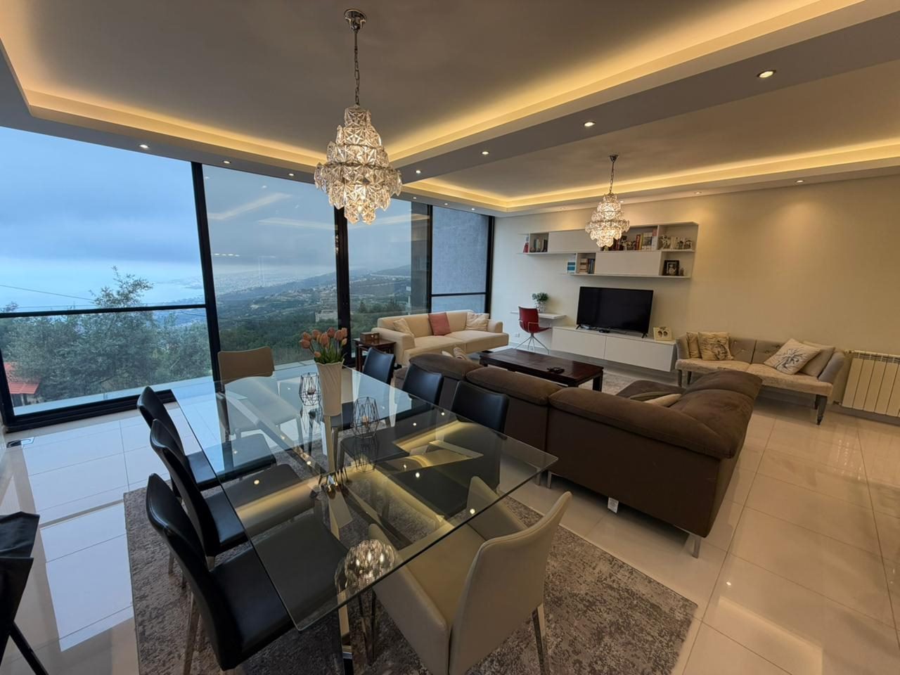 Ref (AM66.A.472)

A decorated 150 m2 apartment having an open sea view for sale in Fatqa

This property consists of the below:
-Floor: Second floor 
-Surface area : 150 sqm 
-Price:  190.000$
- Bedrooms: 3(1 master)
- Bathrooms: 2
- Living rooms: 1
- ⁠Dining room: 1
- ⁠Open kitchen
- Parking spots:  2 underground

- Features : 
*Amazing sea view 
*Close To All Amenities 
*Prime Location
*Calm Area
*Ac 
*Heating system 
*Lighting
*Decorated
*Gypsum
*unfurnished

Brokerage fees: 2.5 % in case of selling / 1 month rental value in case of rent. 

For more info, kindly contact us on 71 66 55 71 / 71 788 178 or message us on WhatsApp with your full name and the reference number of the property and we will contact you the soonest.

I SOLD is a member of the Real Estate Syndicate of Lebanon (REAL)

I SOLD (Lebanon), Zalka Highway, Zalka 690 Bld. 6th Floor

شقة مفروشة بمساحة ١٥٠ مترًا مربعًا بإطلالة بحرية خلابة للبيع في منطقة الفتقة

تتكون هذه الشقة مما يلي:
- الطابق: الثاني
- المساحة: ١٥٠ مترًا مربعًا
- السعر: ١٩٠,٠٠٠ دولار أمريكي
- غرف النوم: ٣ (غرفة نوم رئيسية واحدة)
- الحمامات: ٢
- غرفة معيشة: ١
- غرفة طعام: ١
- مطبخ مفتوح
- موقفان للسيارات تحت الأرض

- المميزات:
*إطلالة بحرية رائعة
*قريبة من جميع الخدمات
*موقع متميز
*منطقة هادئة
*مكيف هواء
*نظام تدفئة
*إضاءة
*مفروشة
*جدران خارجية
*غير مفروشة

رسوم الوساطه في حاله البيع ٢٫٥ ٪ وقيمة شهر في حالة الإيجار 

للمزيد من المعلومات، يرجى الاتصال بنا على  (71788178)(96171665571+) أو مراسلتنا على الواتساب مع الإسم الكامل والرقم المرجعي للعقار وسنتواصل معك في أقرب وقت

شركة  ( أي سولد )  عضو في نقابه الوسطاء والاستشاريين العقاريين في لبنان	 